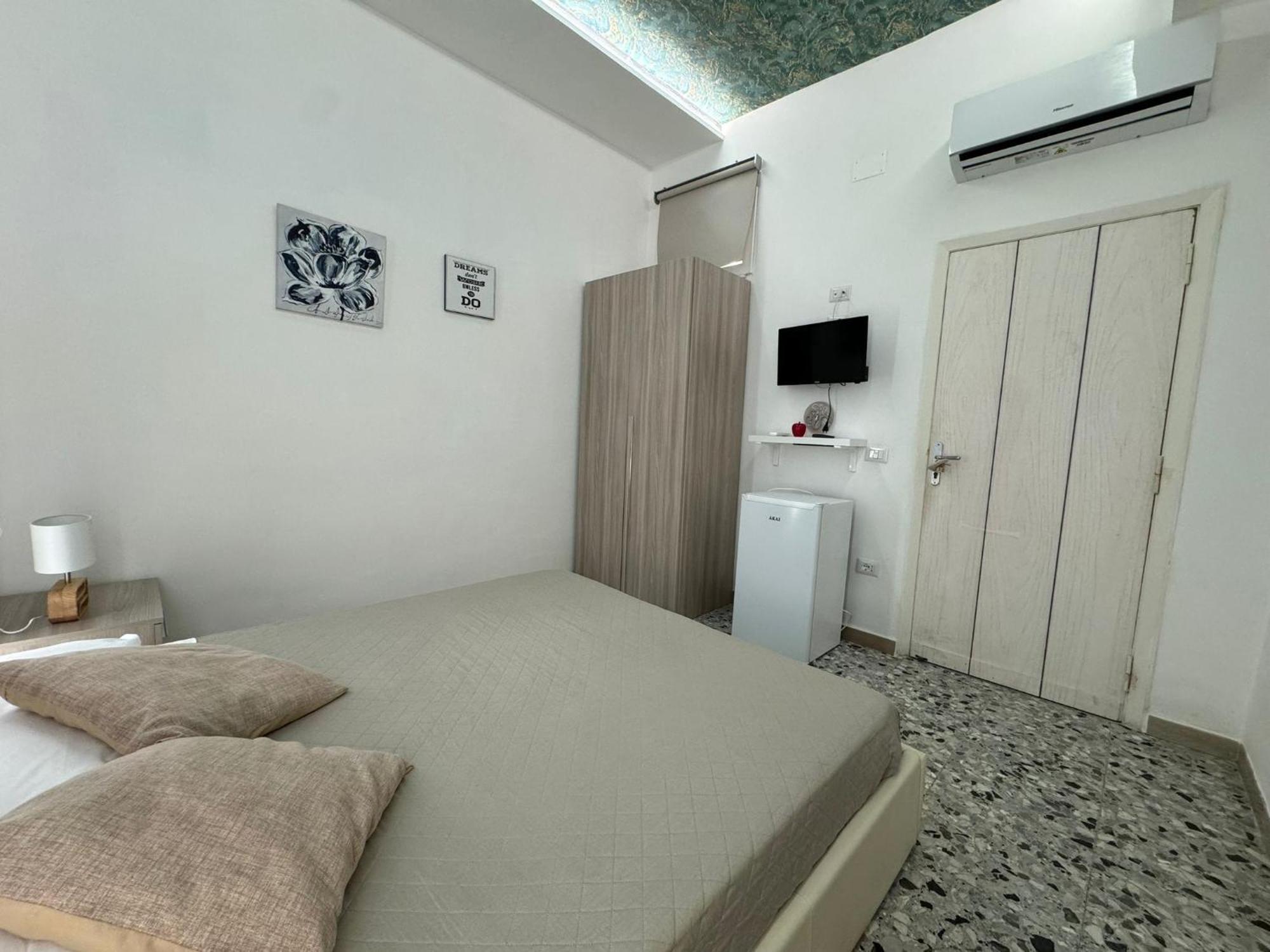 Hotel Dream'S Wings Pompei Esterno foto